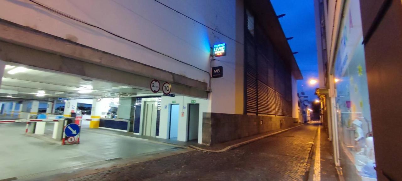 Atlantic Town 3 - Free Parking Lägenhet Ponta Delgada Exteriör bild